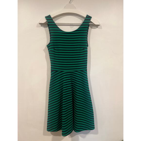 Women’s American Eagle Outfitters Preppy Striped Short Rayon Sleevless Dress 0 - Picture 2 of 5